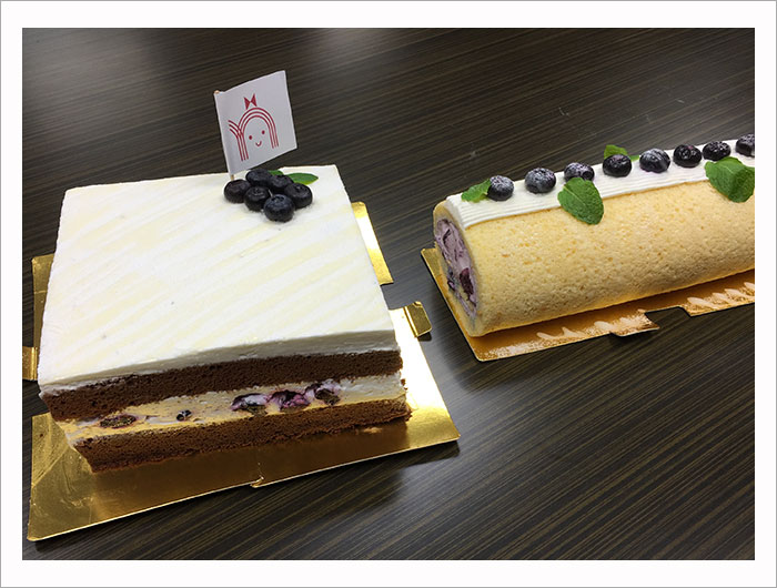 ハンドクリームを本当にケーキにデコレート